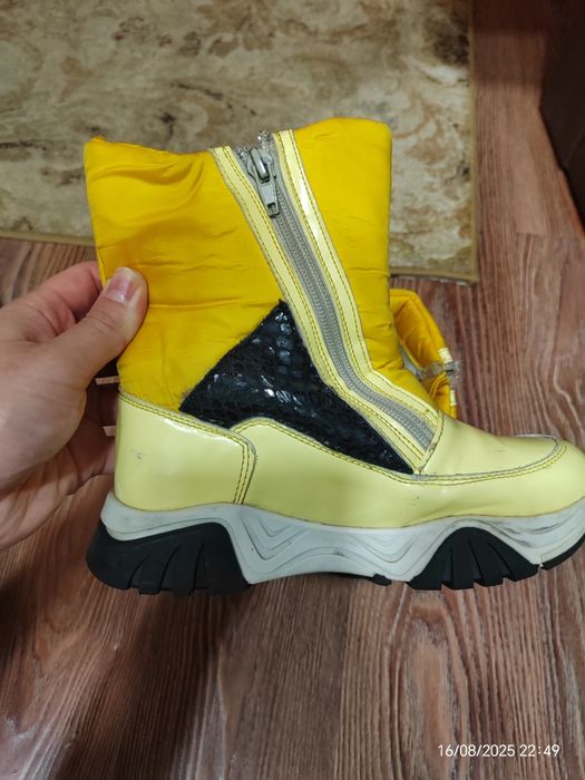 Зимние сапожки для девочки, 31 размер