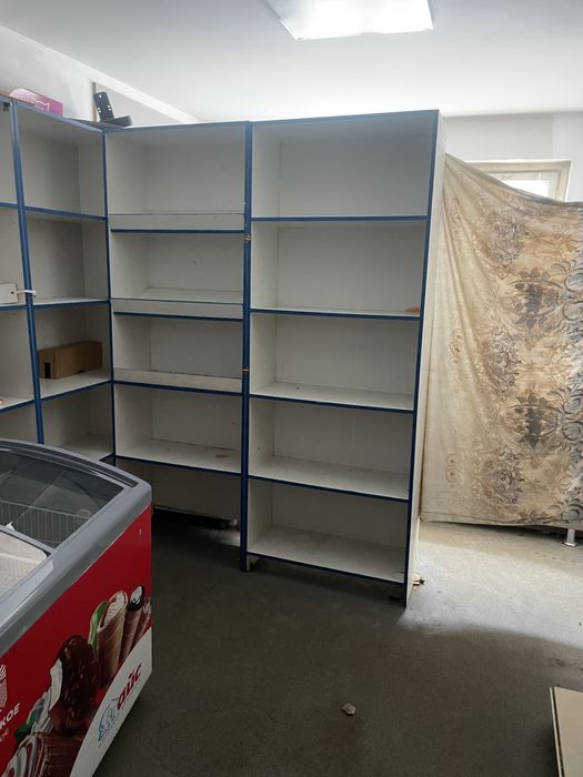 Шкафы полки для магазина