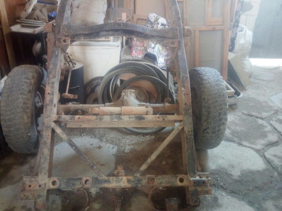 Продам машину срочно