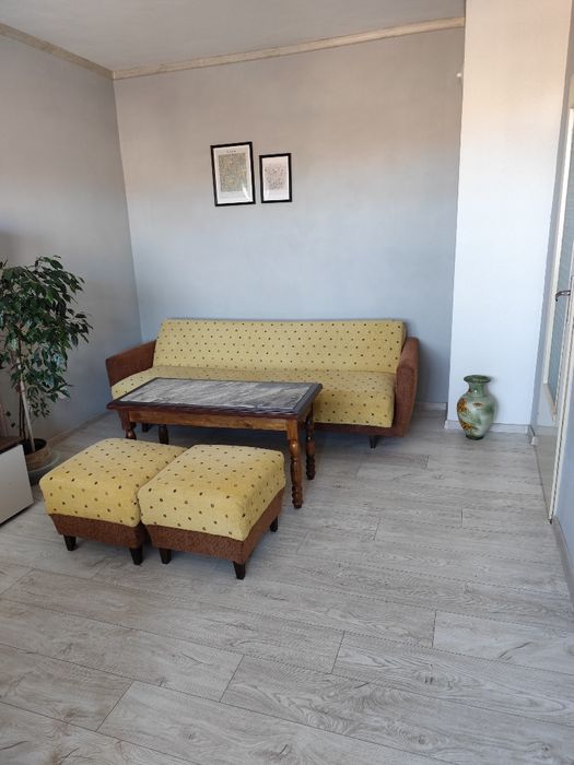 Дава се под наем Тристаен апартамент в Панагюрище - 70 кв.м за 229.5 € - Снимка #2