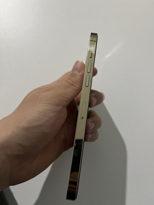 Айфон 12 про Без ремонта