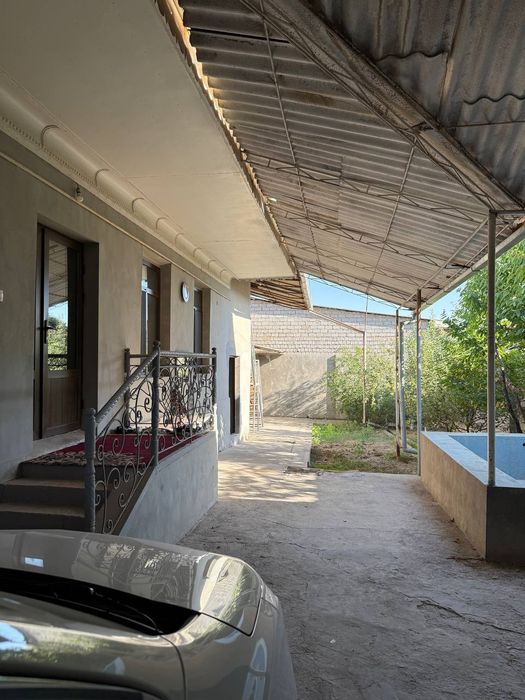 Продаётся дом в Кибрайском районе, Ташкентская область. Маданият