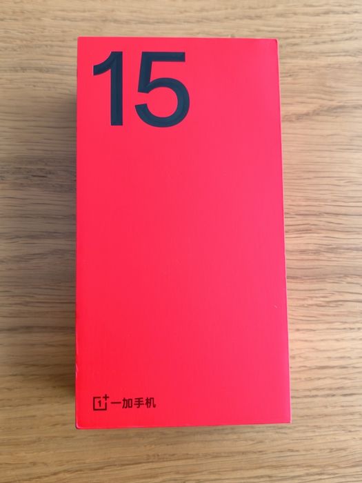 Oneplus 15 12/256GB Глобален ром/Заключен BL