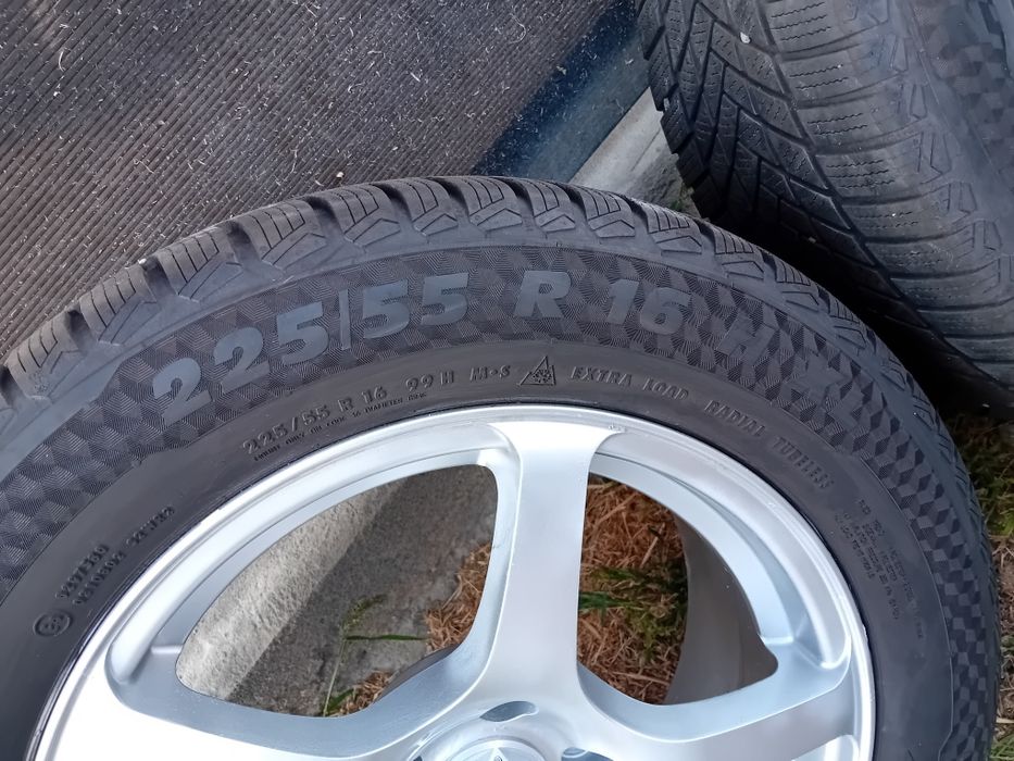 Vand genti cu cauciucuri R 16