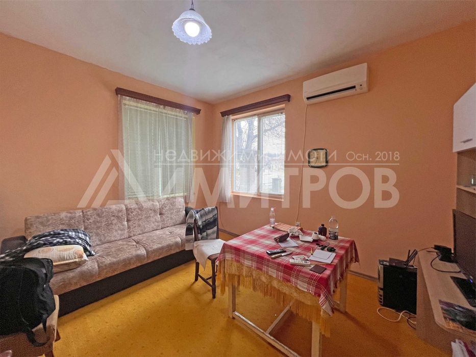 Продава се Къща в Нови пазар - 174 кв.м за 258 €/кв.м - Снимка #16