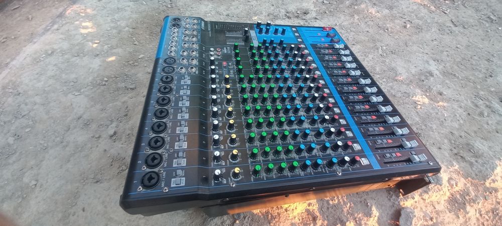 Музыкальный аппаратура