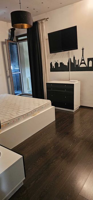 Închiriez apartament în Cartierul Latin