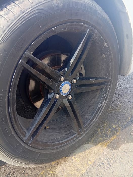 Литые диски R17  Мерседес 4 шт и шины размером215/55/17