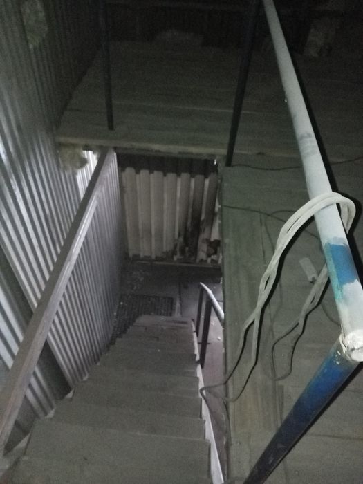 Сдам в аренду бокс с подъемником