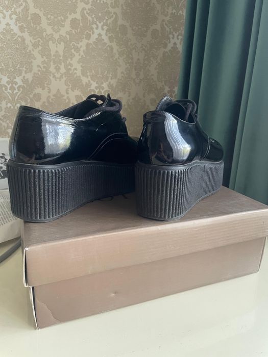 Женские кожанные ботинки