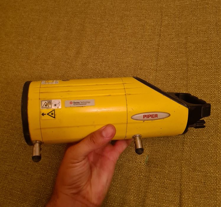 Leica Piper 100 Laser Pentru Conducte Tevi Nivela Canalizare
