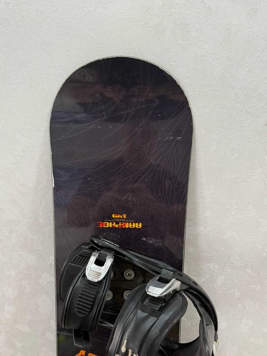 Сноуборд RAMPAGE 140 см с креплениями Element .