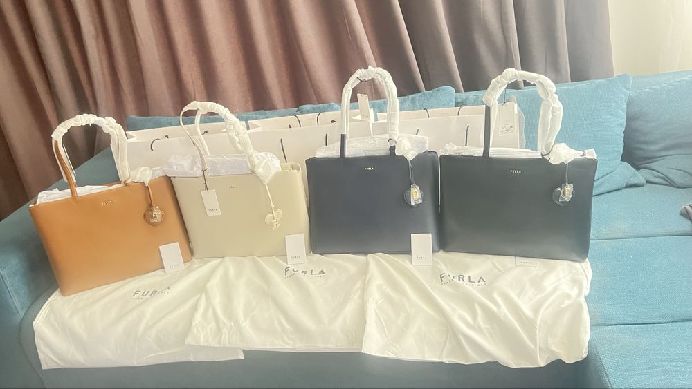 Furla Delia Nero Tabacco Blue.100% оригинал със сериен номер етикети,care instructions, dust bag подаръчен плик Furla,всичко от до.L размер
