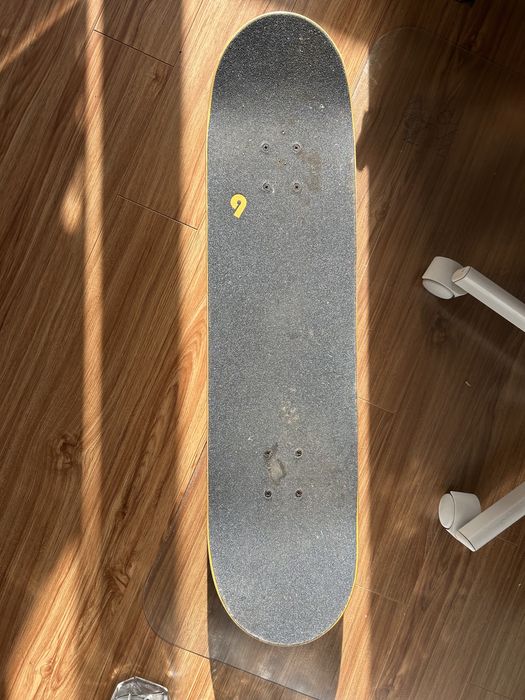 Skateboard Birdhouse