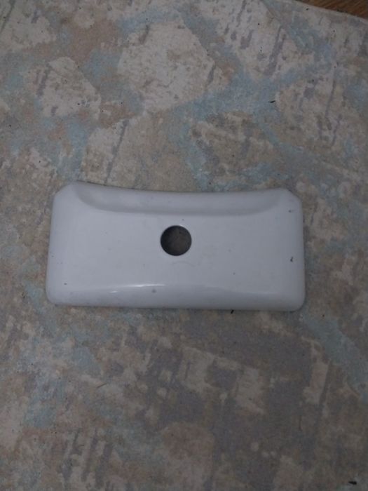 Крышка бачока унитаза