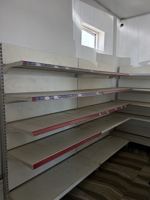 Продам холодильники и полки