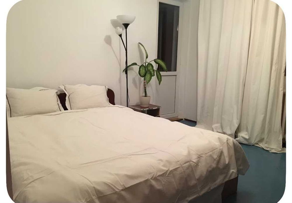Vand Apartament spatios de 3 camere la 1 minut de metrou Dristor 1