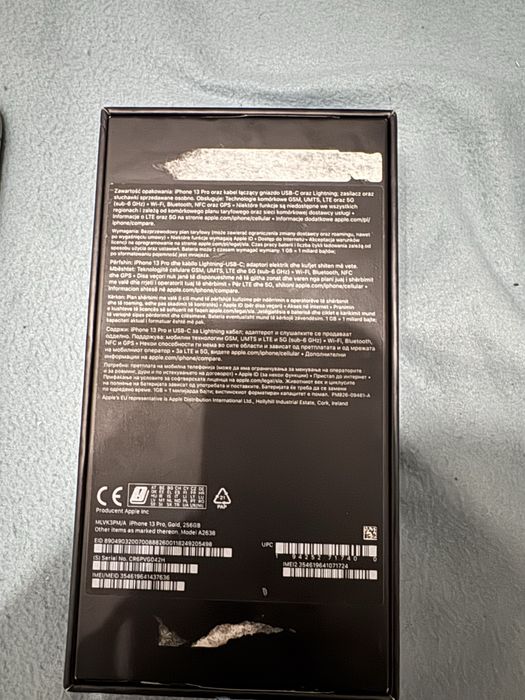 Продавам iPhone 13 Pro в златист цвят