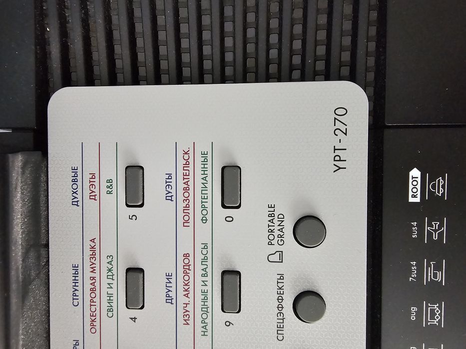 синтезатор  YAMAHA