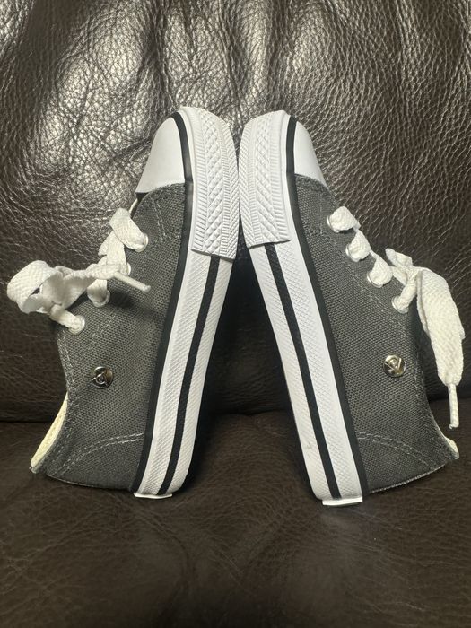 Dunlop кецове, номер 24, Чисто нови!