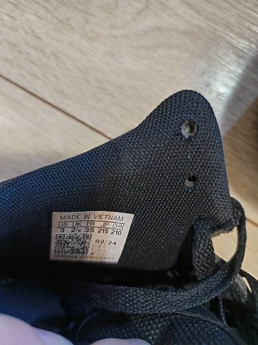 Детски кец адидас