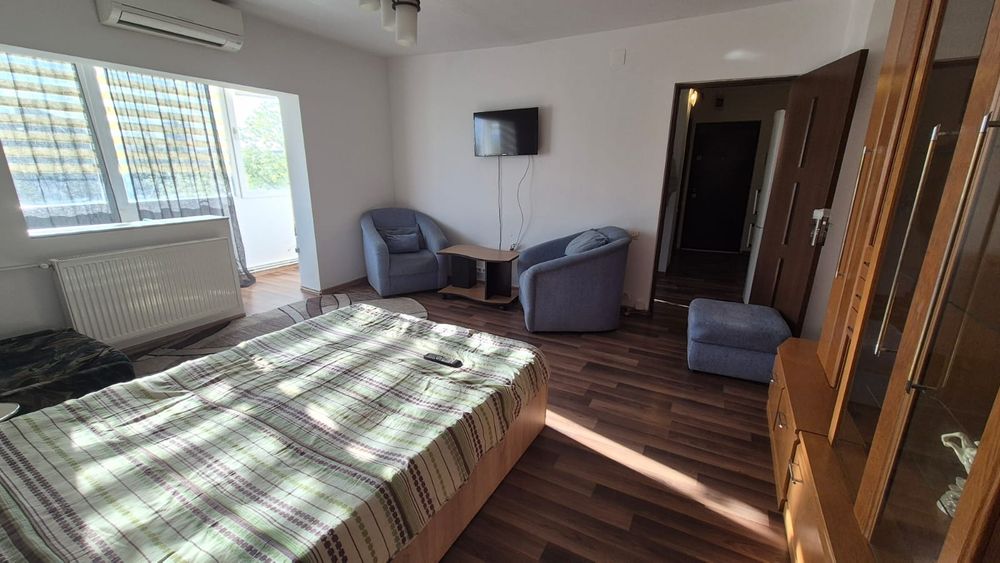 Proprietar ofe spre închiriere