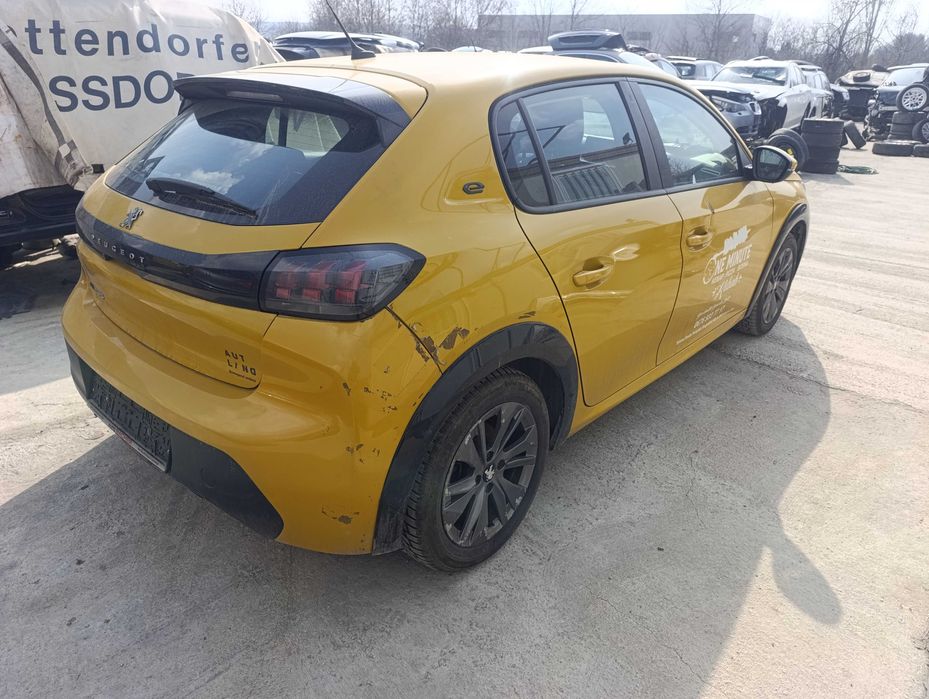 Пежо 208  Е208  / Peugeot 208  2  - 1,2I и E208 - на части