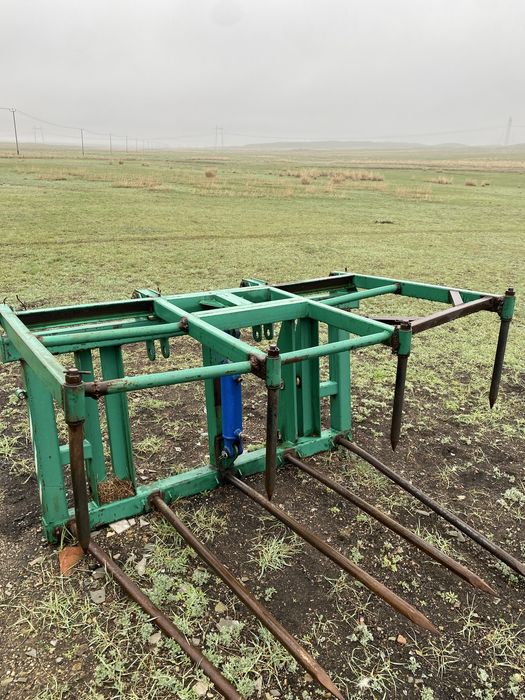 трактор сатылады барлығымен