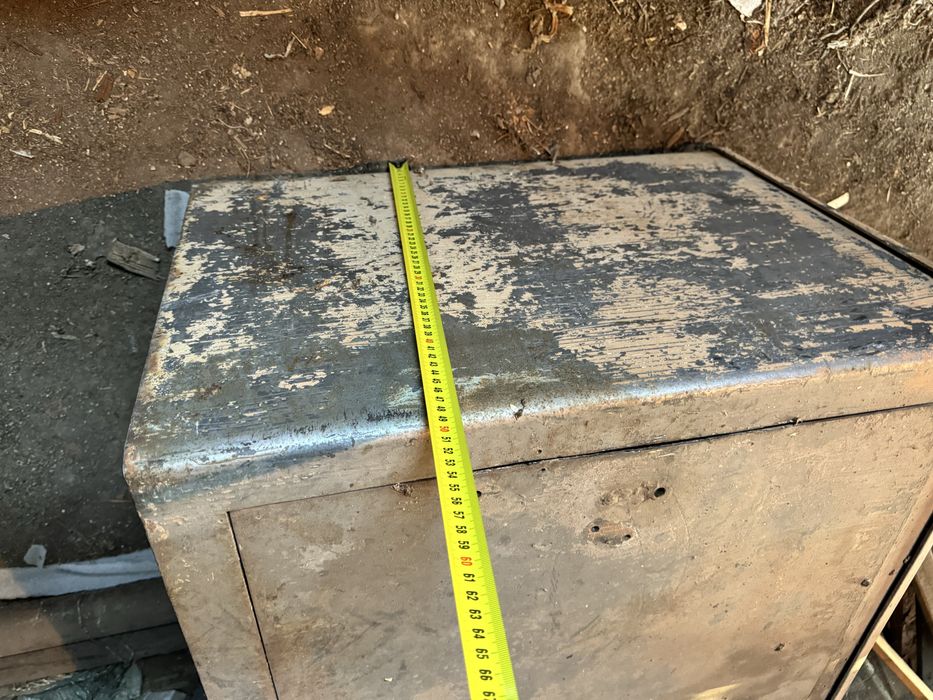 Сейф советский продам