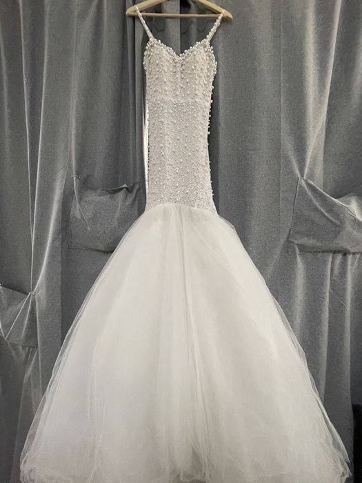 Сватбена Булчинска рокля с було + чанта и обувки