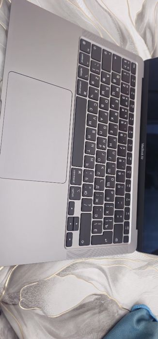 Ноутбук Apple MacBook Air 13 2020