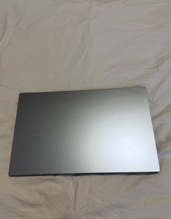 ASUS Vivobook X1502ZA | i5-12500H | 8GB RAM | 500GB SSD