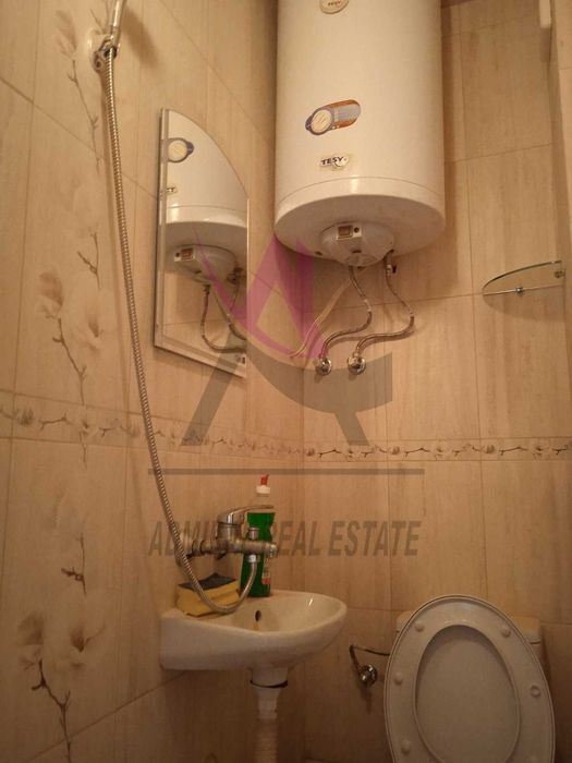 Дава се под наем Едностаен апартамент в Варна, Колхозен пазар - 30 кв.м за 225 € - Снимка #1