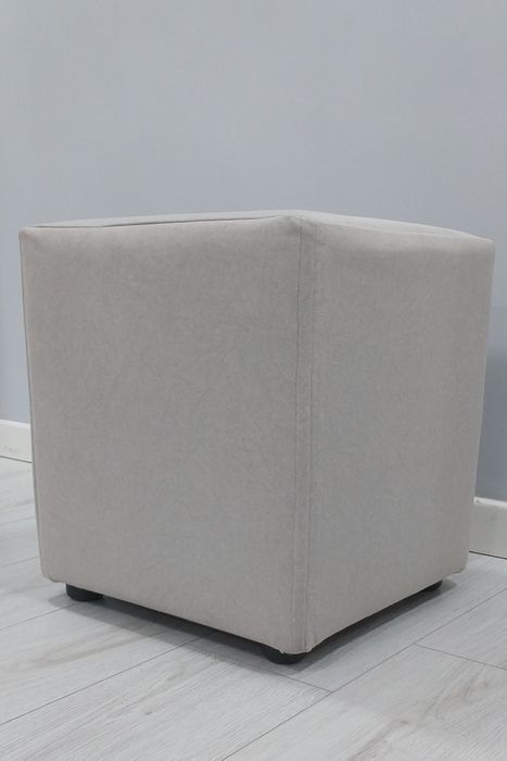 Пуфики лёгкие удобные