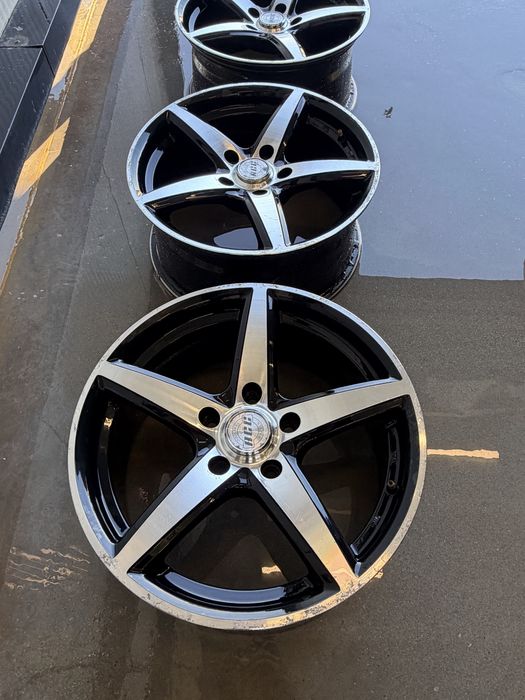 Алуминиеви джанти 17 цола 5x120