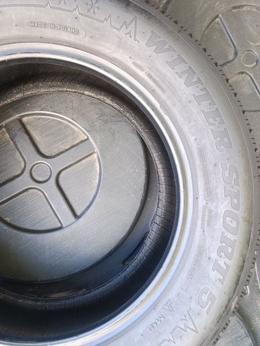 Anvelope de iarnă 215 65 16 Dunlop dot 2020