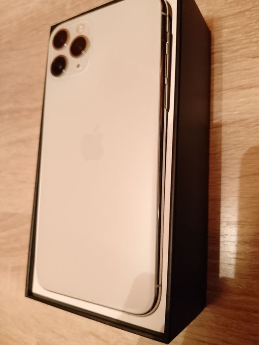 Продам айфон 11 про 512