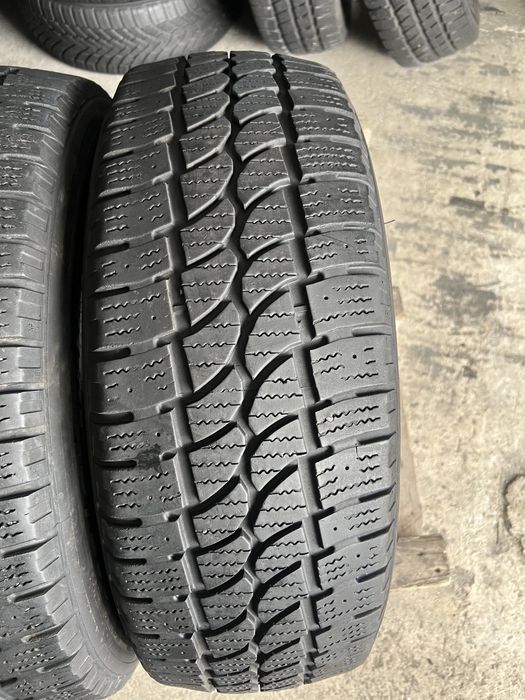 2 anvelope de iarna 225/65/16c riken 2022!