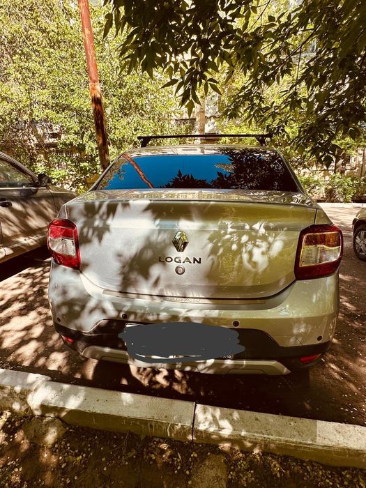 Продам автомобиль Renault logan stepwey