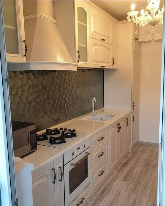 Bucatarie cu fronturi din mdf frezate