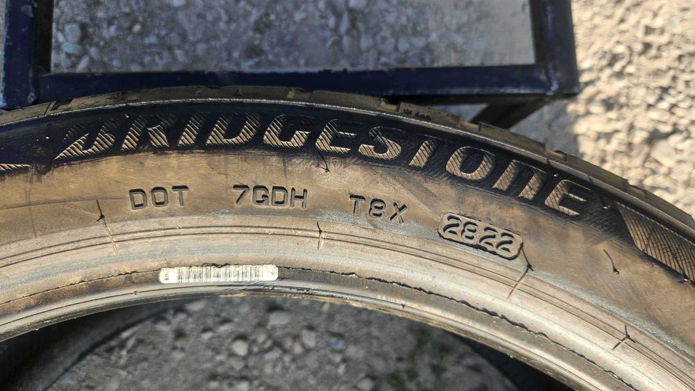 255/40 R20 • Iarna • Bridgestone Blizzak LM001 MO S 101V | 2 buc | DOT 2022 | Pret/buc