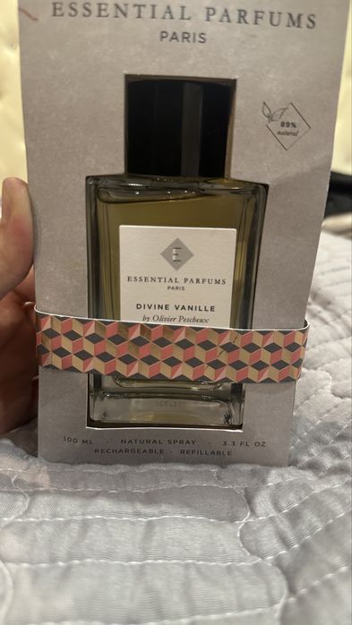 Парфюм Essential Parfums