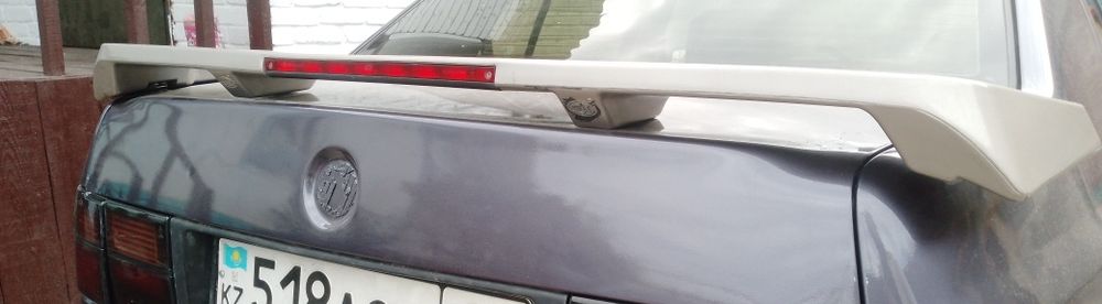 Спойлер на Мерседес 190