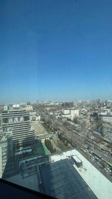 Продается Piramit Tower 2/19/48 59м2 коробка вид на Ташкент сити: