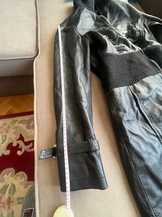 Extin дамско кожено черно манто