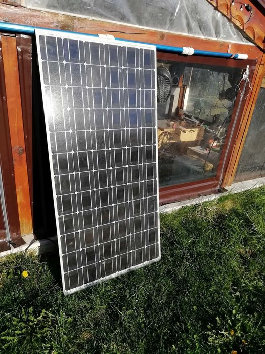 Фотоволтаичен панел 100 вата