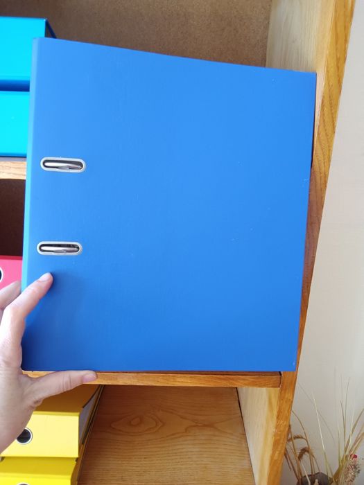 ПАПКИ - класьори, с твърди и меки корици.