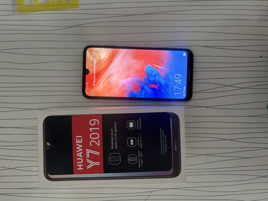 Huawei Y7  2019 сатылады