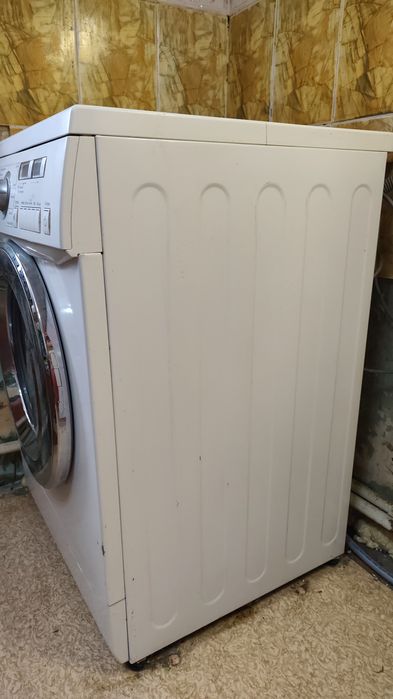 Продам стиральную машину