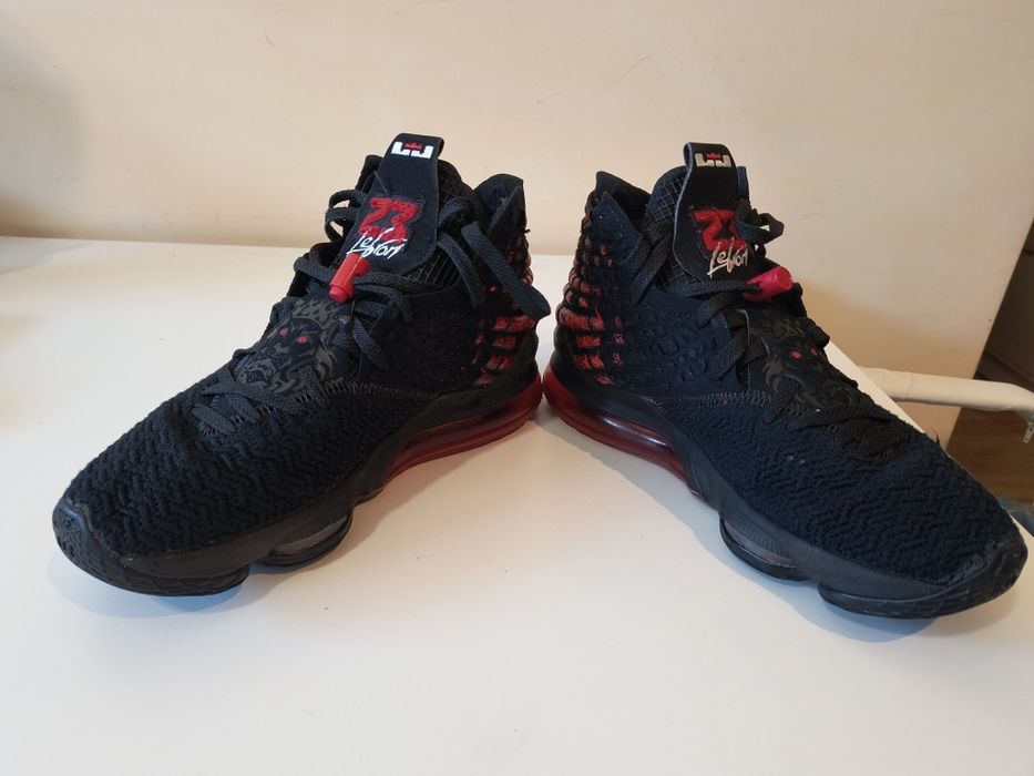 Adidași Nike LeBron James